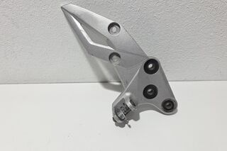 Suport scarita dreapta Suzuki GSR 750