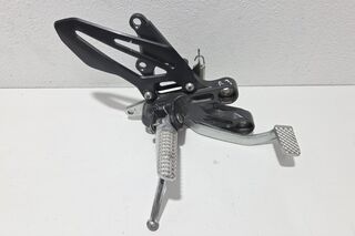 Scarita dreapta frana completa Yamaha R7