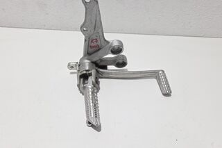 Scarita dreapta cu pedala frana Suzuki GSX-R 1000 K7 K8 (2007-2008)
