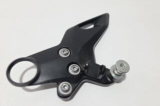 Suport scarita stanga pilot Suzuki B-King 1300