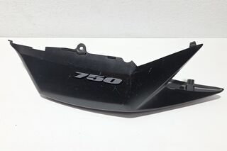 Carena codita dreapta exterioara Suzuki GSXR 600 /750 K8-L0