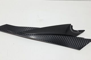 Carena sub-rezervor stanga Suzuki GSXR 600 /750 K8-L0