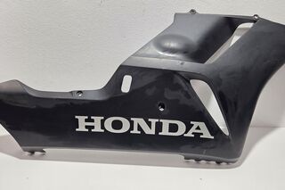 Carena inferioara burta partea dreapta Honda CBR1000RR 2004-2005