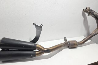 Toba completa Kawasaki Z650 Leo Vince double GP