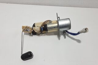 Pompa benzina Suzuki GSR600