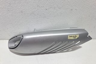 Ornament toba dreapta  Aprilia Dorsoduro 750