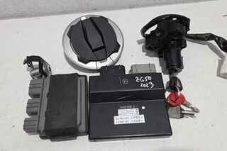 Set contacte cu chei si cdi Kawasaki Z650 2023