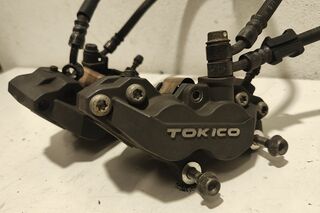 Set etrieri fata Suzuki GSR600