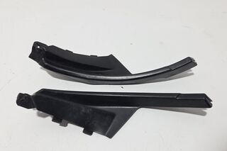 Garnituri cauciuc carene laterale Yamaha MT09 2017-2020