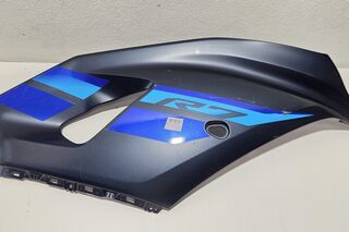 Carena laterala dreapta Yamaha R7 2022-2024