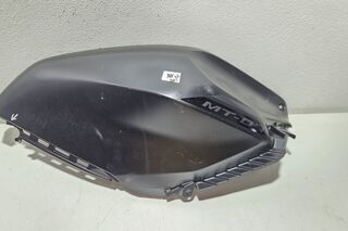 Carena rezervor dreapta Yamaha MT-07 2025+