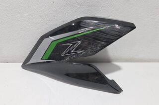 Carena laterala stanga Kawasaki Z500 2024+ Avariata