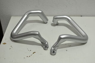 Manere Suzuki XF650 Freewind