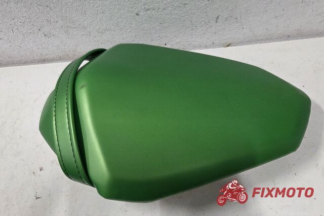 Sa pasager Kawasaki z800