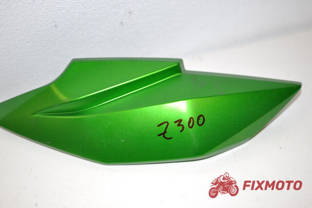 Carena laterala far dreapta  Kawasaki Z300 2015-2017