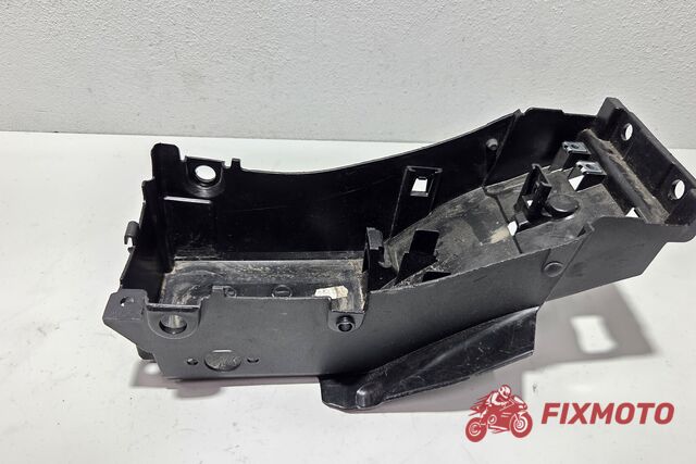 Carena baterie  Yamaha XSR700