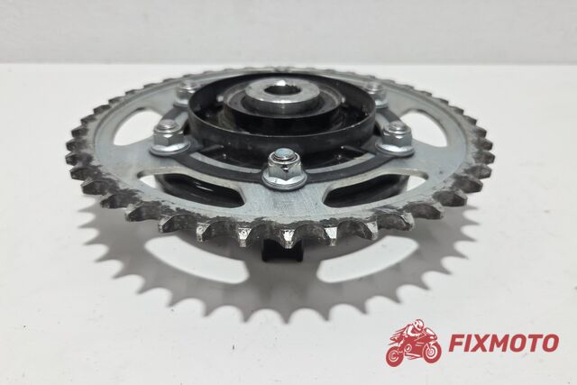 Pinion + portpinion  Yamaha XSR700