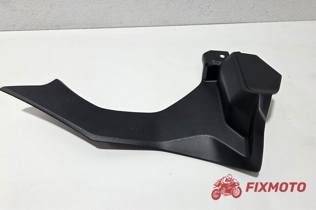 Panel dreapta interior frontal  Yamaha R1 2015-2019