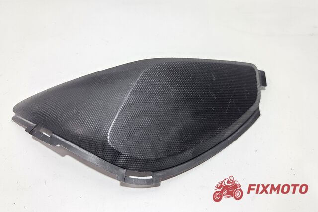 Ornament carena rezervor dreapta Honda CBR1000RR 2008-2011