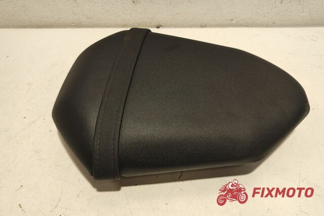 Sa pasager Yamaha MT07 2014-2017