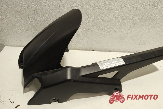 Aripa roata spate si lant Suzuki GSR 750