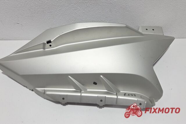 Carena inferioara stanga Yamaha YZF R125 2008-2013