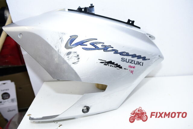 Carena laterala dreapta Suzuki V-strom  1000 2002-2004