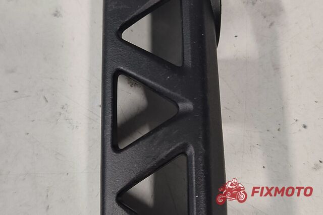 Ornament protectie radiator dreapta Suzuki SV650 2016