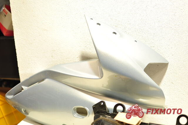 Carena laterala dreapta Kawasaki Zr7S