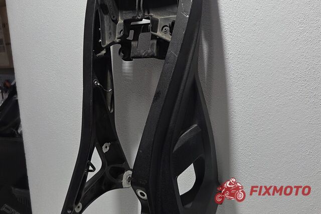 Cadru codita Ducati Monster 696