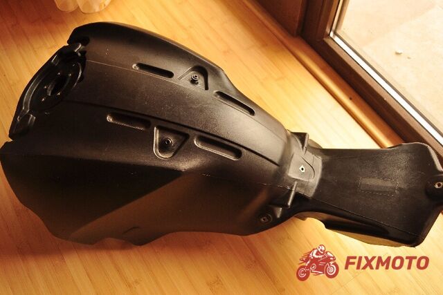 Rezervor Ducati Monster 696