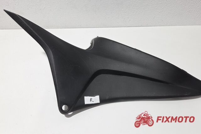 Carena rezervor dreapta Honda CBR 600 RR 2007-2008