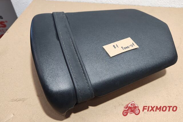 Sa pasager Yamaha R1 2000-2001