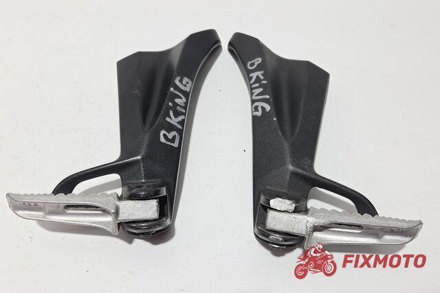 Set scarite pasager cu suporti Suzuki B-King 1300