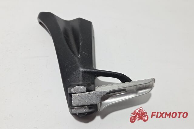 Scarita stanga pasager Suzuki B-King 1300