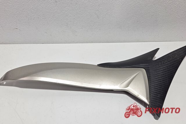 Carena sub-rezervor stanga Suzuki GSXR 1000 2009-2011