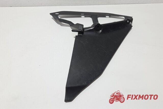 Panel interior stanga Suzuki GSXR 1000 2009-2011