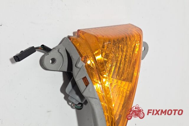 Semnalizare stanga fata Kawasaki ZX6R 636 2005-2006