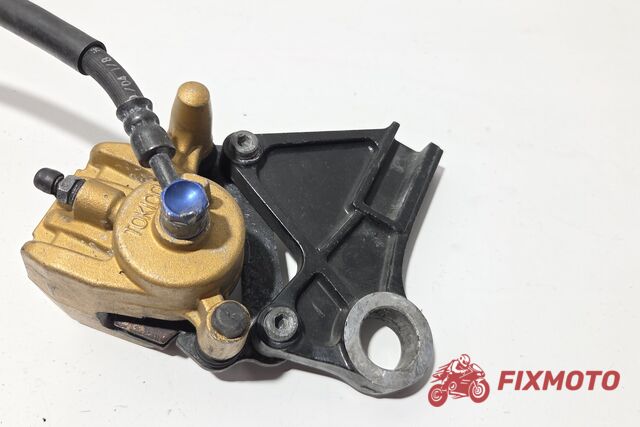 Etrier frana spate cu suport Kawasaki ZX6R 636 2005-2006