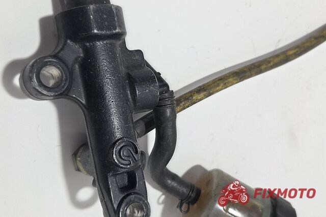 Pompa frana spate Yamaha R1 2004-2006