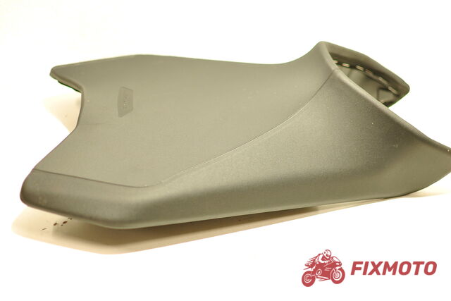 Sa pilot  KTM 790 Duke 2018-2020