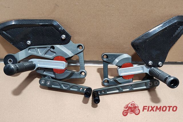 Scarite Gilles Tooling originale BMW S1000RR HP4   k46