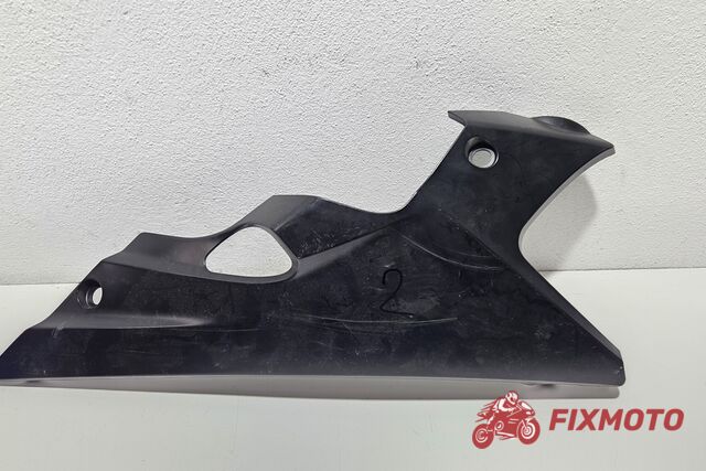 Carena burta dreapta Suzuki GSX-S125 2017-2021