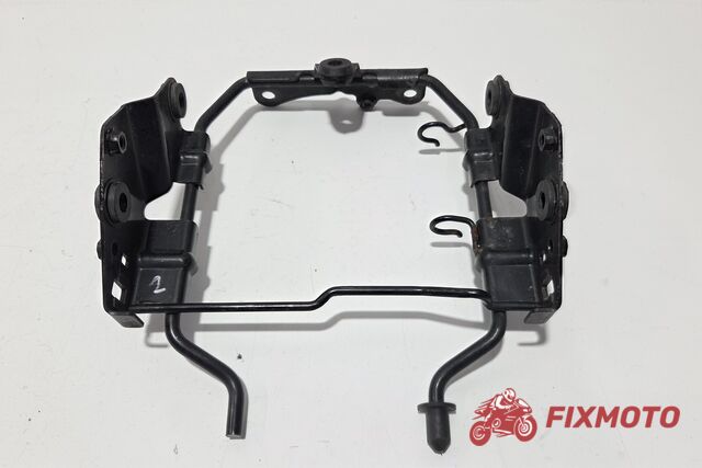 Cadru far Suzuki GSR600