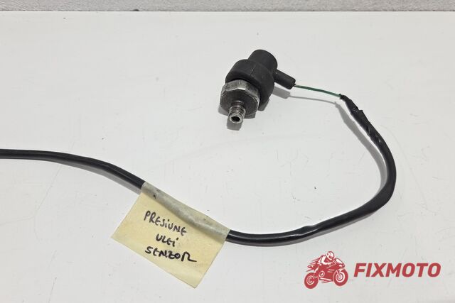 Senzor presiune ulei  Suzuki GSR600