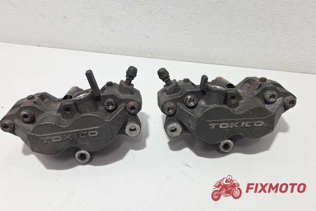 Etrieri fata  Suzuki GSR600