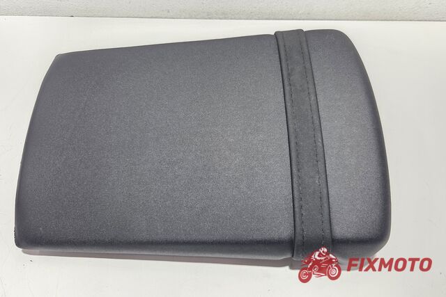 Sa pasager Yamaha R1 1998-1999