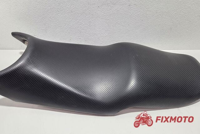 Sa Yamaha FZ6 2004-2007