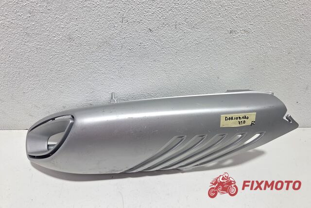 Ornament toba dreapta  Aprilia Dorsoduro 750