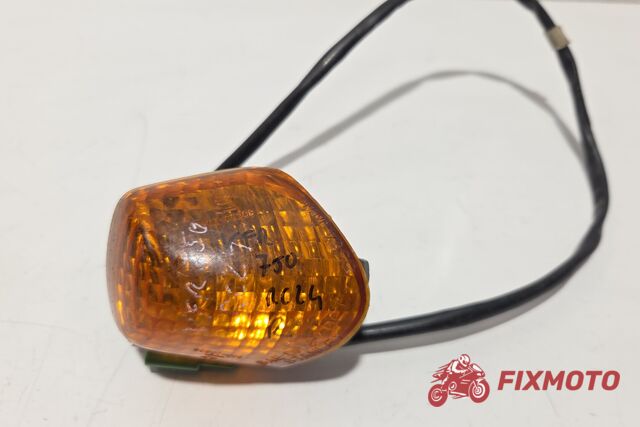 Semnalizare fata dreapta VFR 750 RC 24